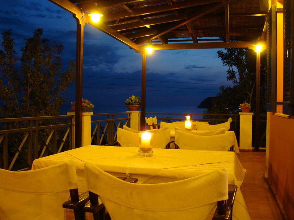 Mounda Beach Hotel Skala  Exterior photo