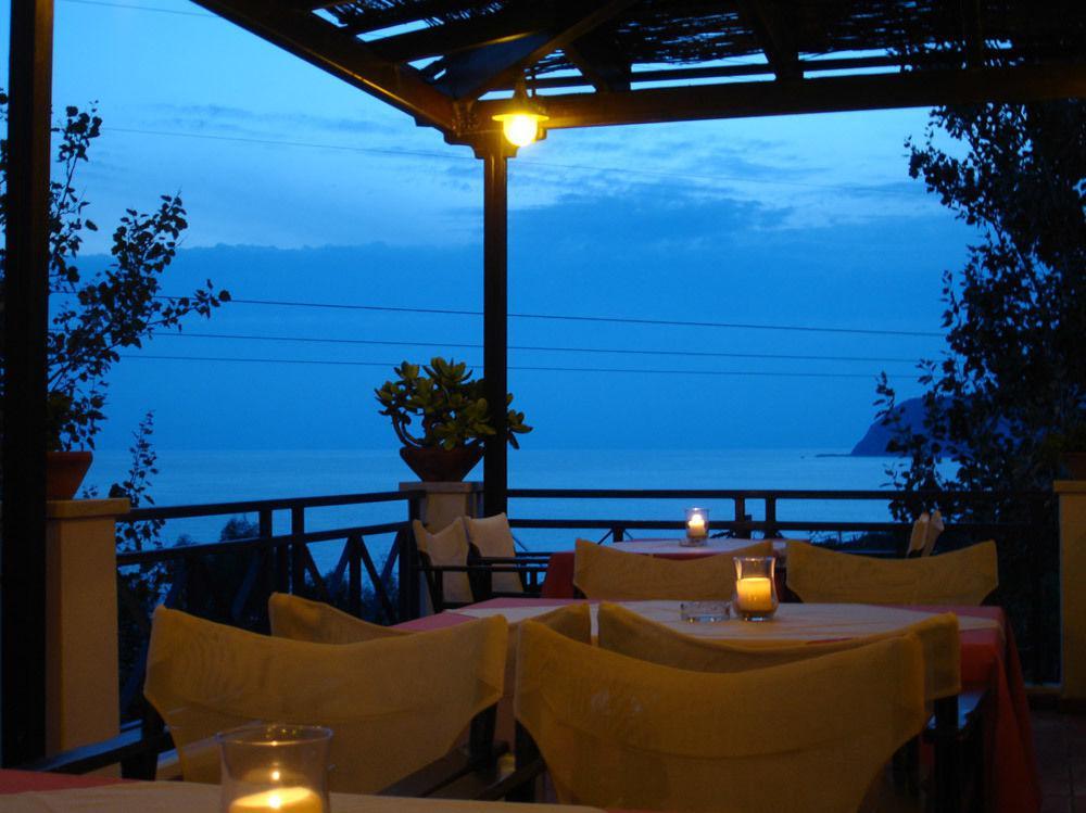 Mounda Beach Hotel Skala  Exterior photo
