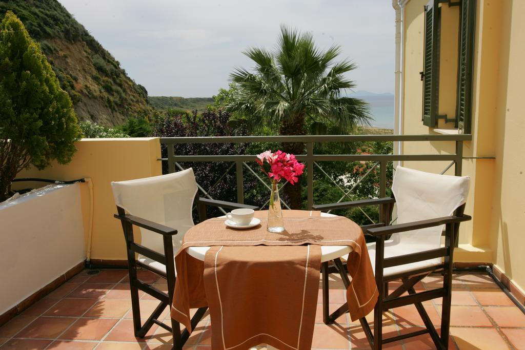 Mounda Beach Hotel Skala  Room photo